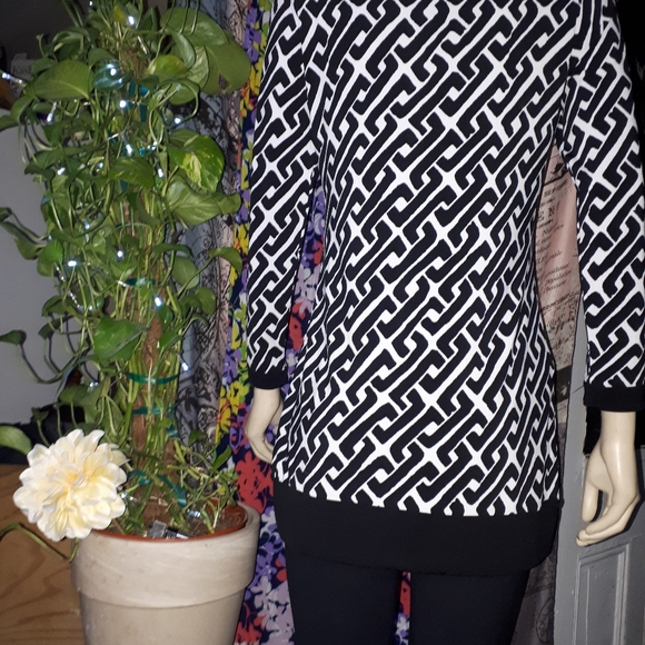 Beautiful swimming clothing - Picture 3 of 16